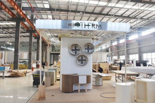 你常逛的化妝品專柜，或許都源自金山這家工廠的設(shè)計(jì)與制作